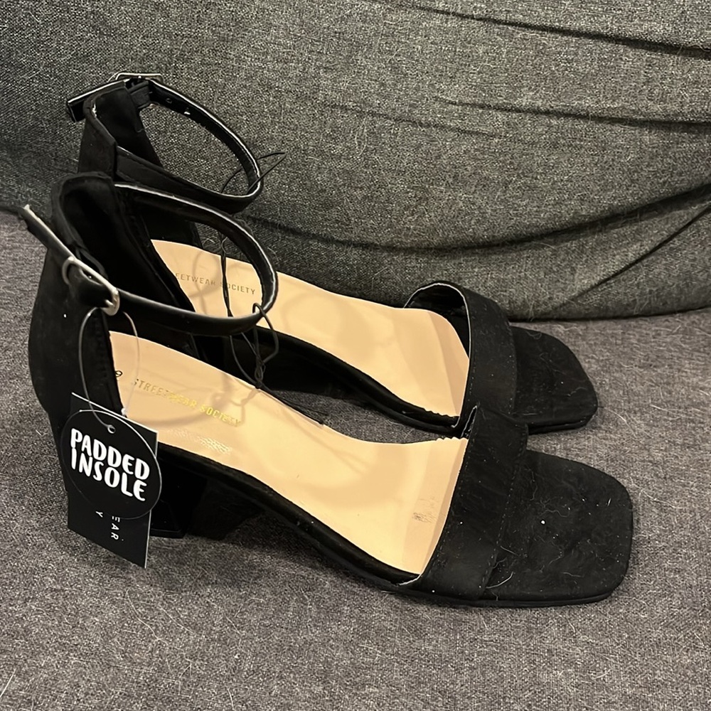 Square Toed Wedges‎ - Picture 2 of 4